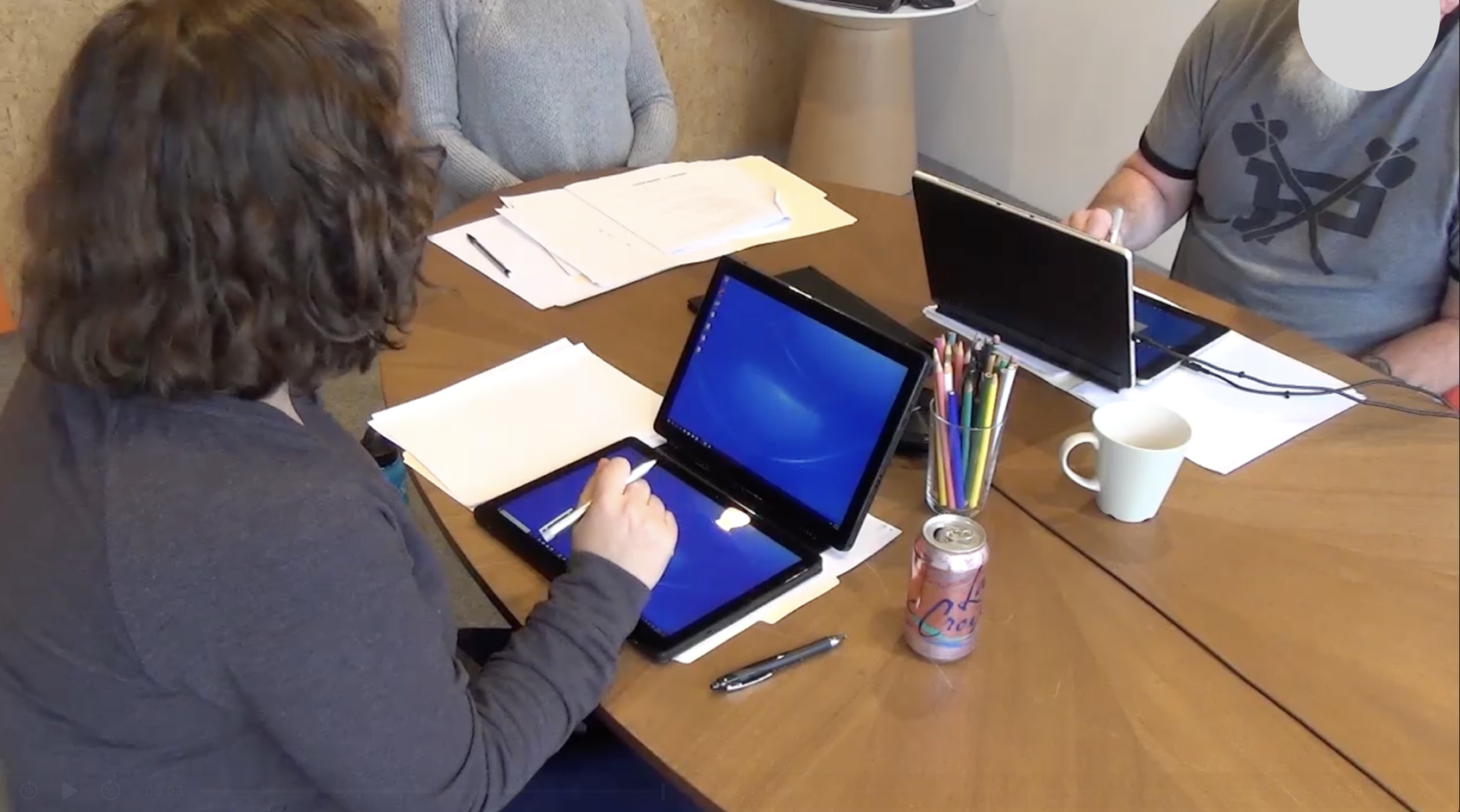 Samsung foldable tablet research